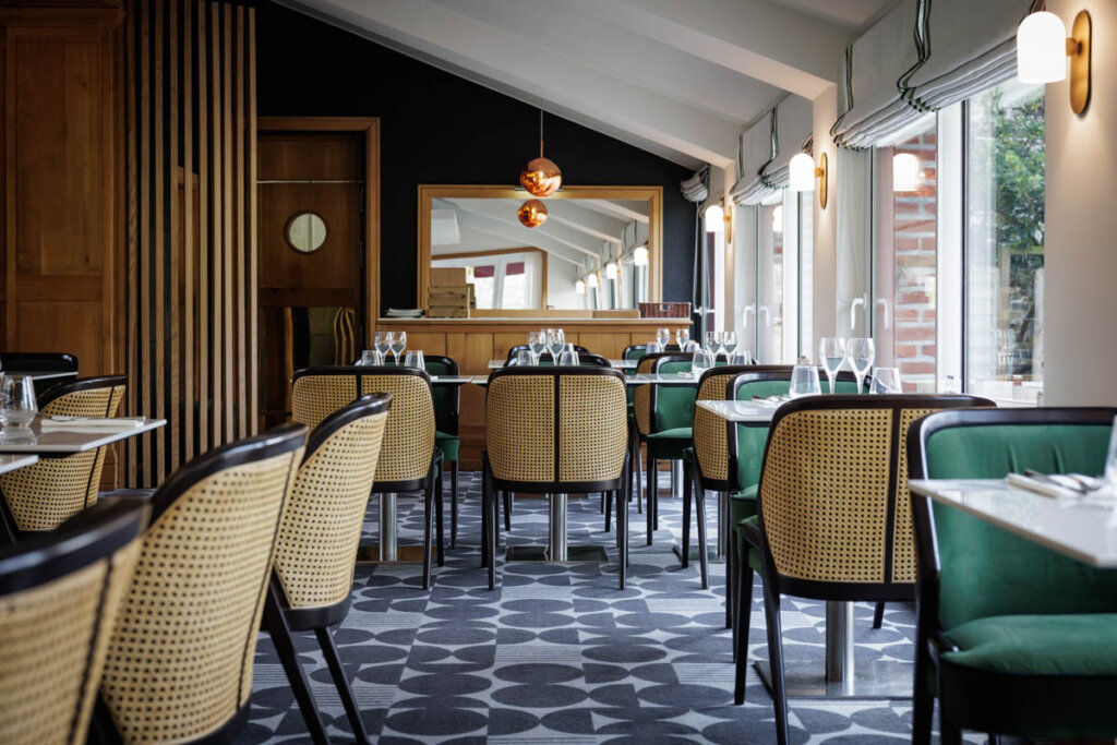 Domaine de la Bretesche, Club House par ID Plume, 10