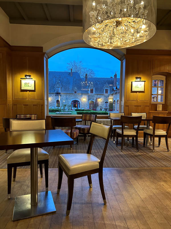 Le club house, Domaine de la Bretesche avant l'intervention d'ID Plume, 2