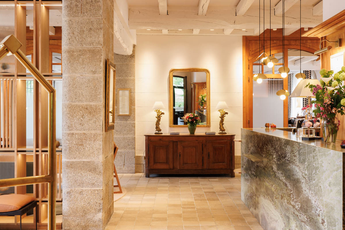 Domaine de la Bretesche, Le hall par ID Plume, 10