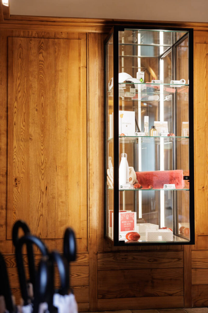 Domaine de la Bretesche, Le hall par ID Plume, 3