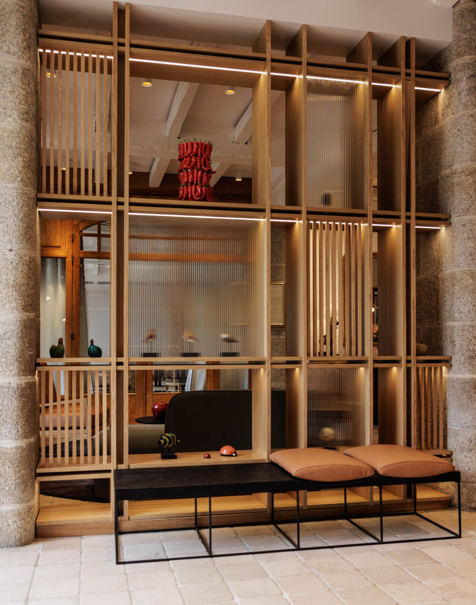Domaine de la Bretesche, Le hall par ID Plume, 5